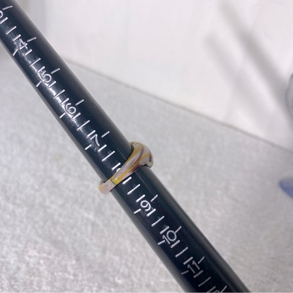 Vintage Art Glass Handmade Brown Cream Yellow Band Ring - Picture 10 of 11